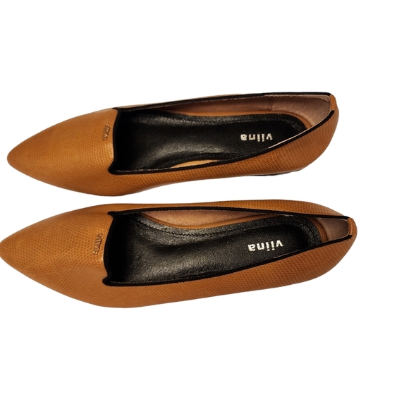 Viina Pointy Toe Flats - Picture 3 of 11